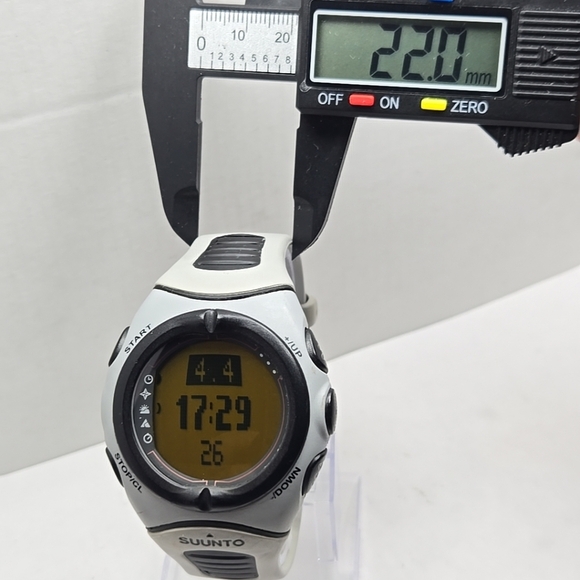 Mens Vintage Suunto S6 Ski Snowboard Compass Baro Alarm Chrono Watch New Battery - Picture 5 of 13